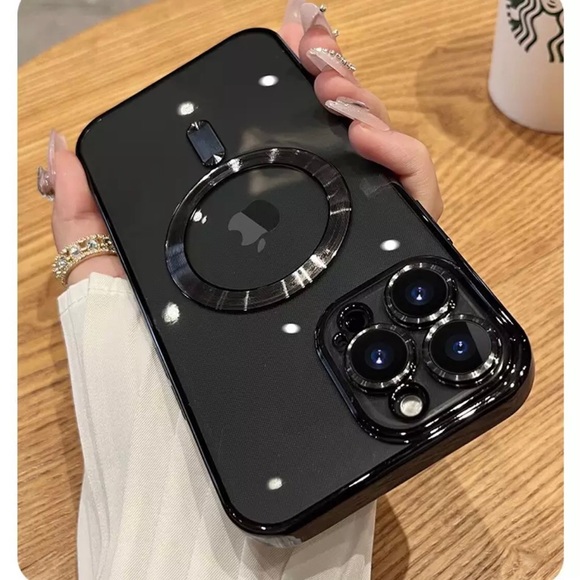 Wireless Charging Transparent Magsafe Case For iPhone 14 13 12 11 Pro Max X XR - Picture 2 of 14